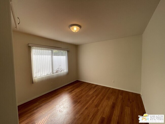 Building Photo - 1243 26th St