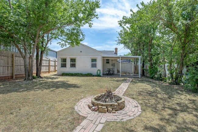 Building Photo - 2109 NW 36th St