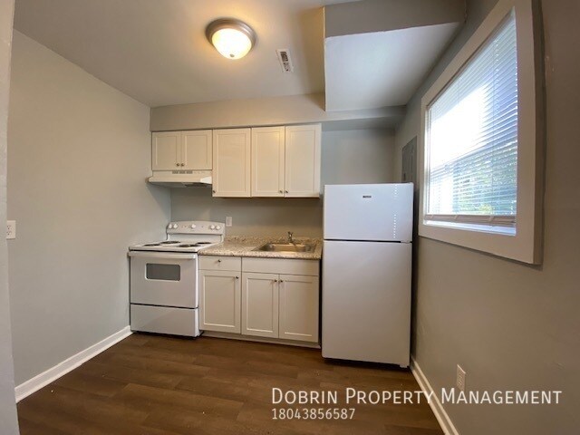 Building Photo - 2505 Lynhaven Ave