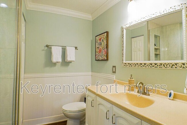 Building Photo - 7189 Vassar Dr