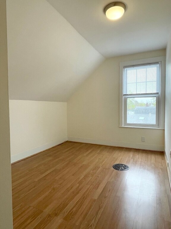 Building Photo - 25 Cain Ave