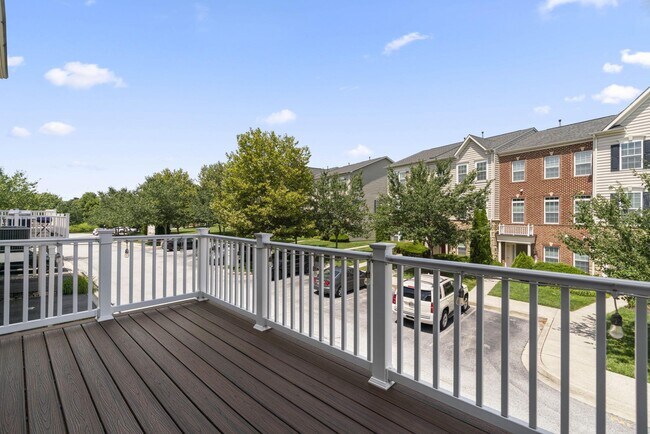 Building Photo - 10512 Old Ellicott Cir