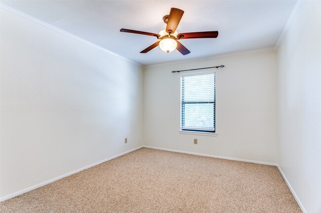 Building Photo - 5765 Cedar Creek Dr