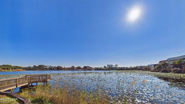 Building Photo - 301 Lullwater Dr