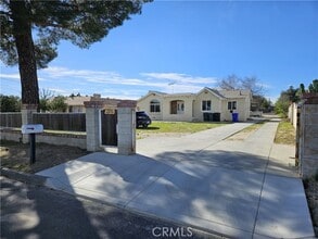 Building Photo - 2972 June St