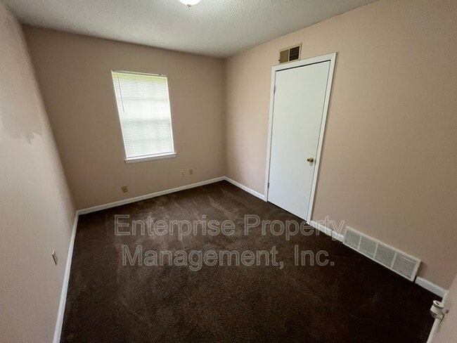 Building Photo - 5312 Plover Dr