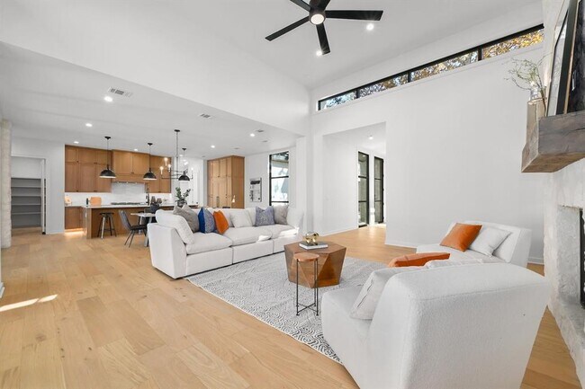 Building Photo - 5512 Shoalwood Ave