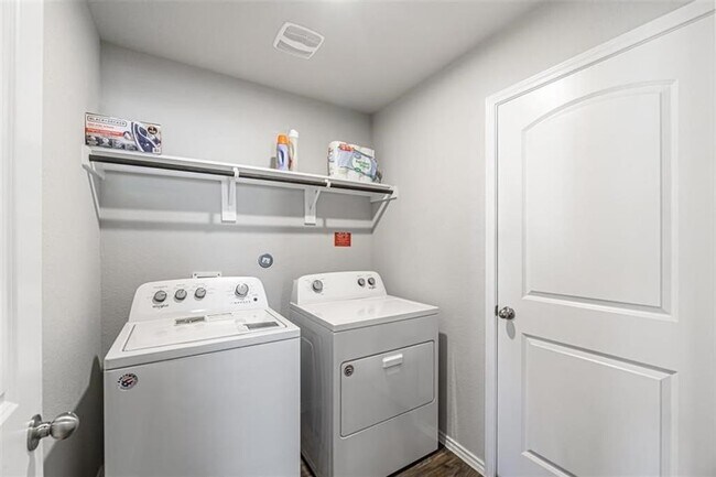 Building Photo - 5126 Morava Ln