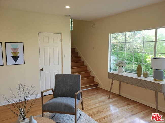 Building Photo - 1037 S Longwood Ave