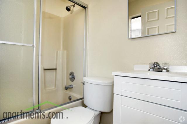 Bathroom - Palm Garden Apartments