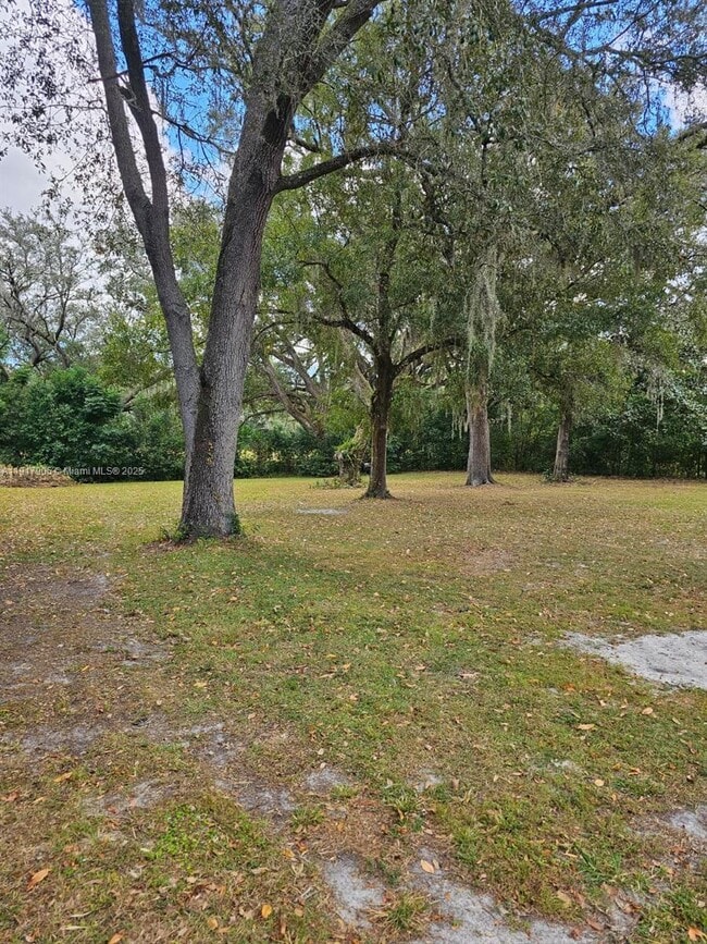 Building Photo - 18620 Wildlife Trail