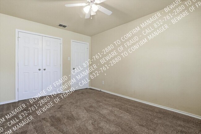 Building Photo - 615 Magnolia Ln