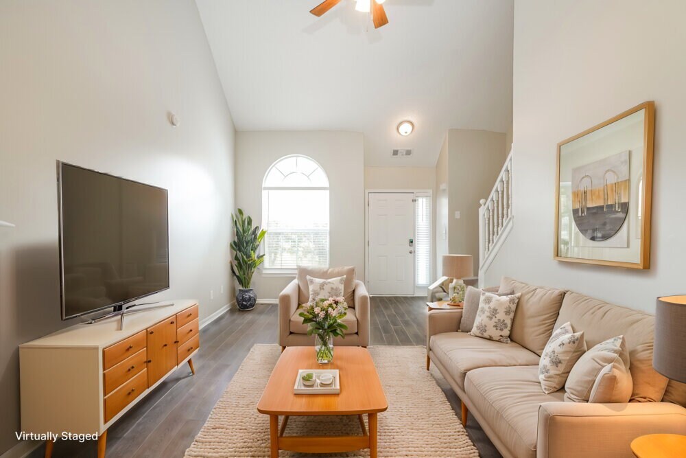 Building Photo - 2843 Warhorse Pl