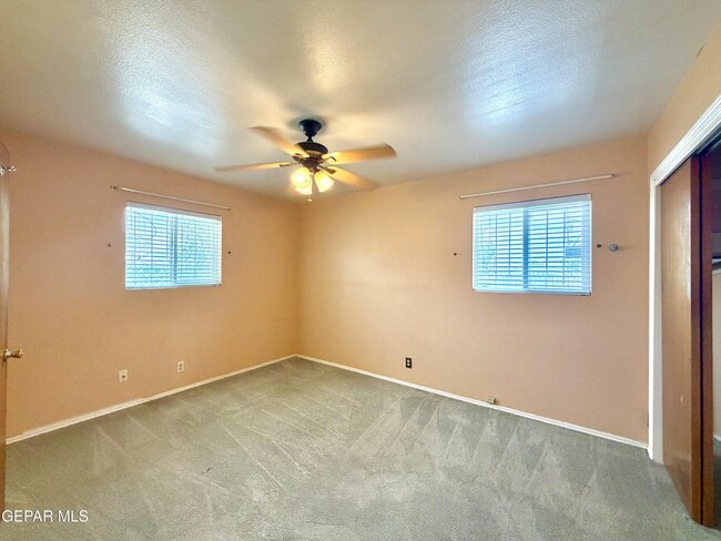 Building Photo - 3305 Capella Ave
