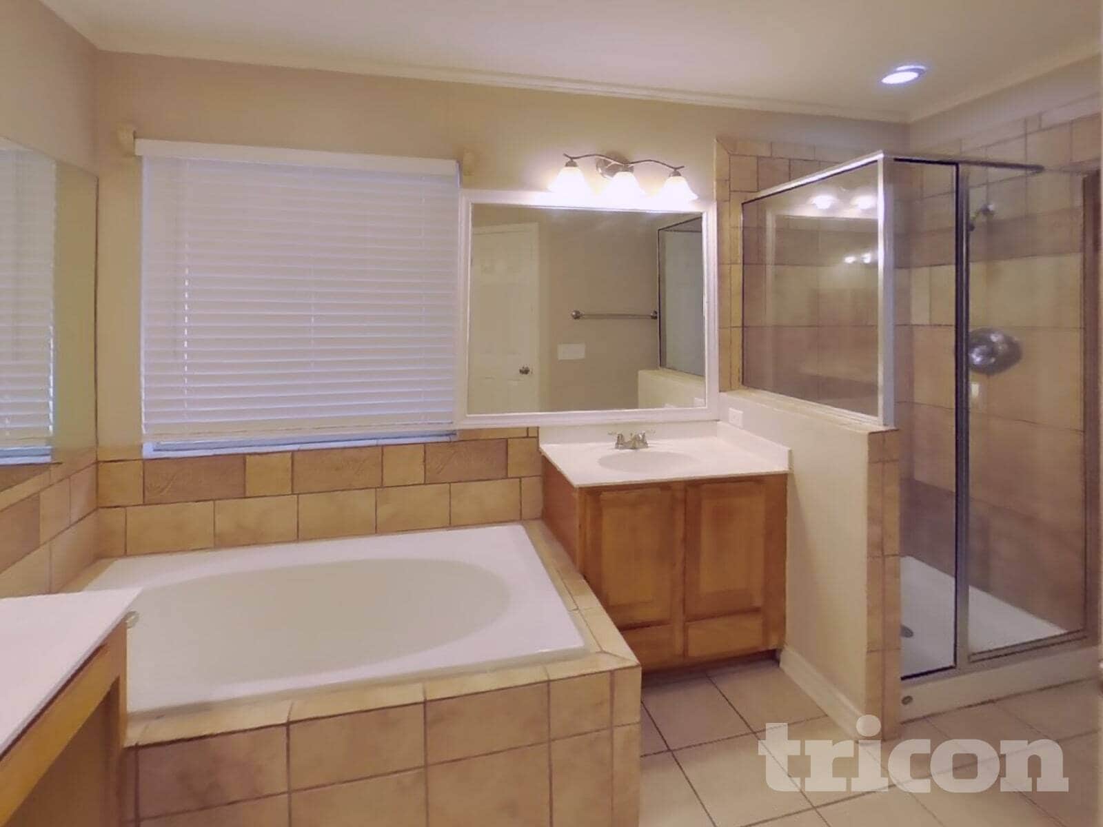 Building Photo - 1220 Idlewood