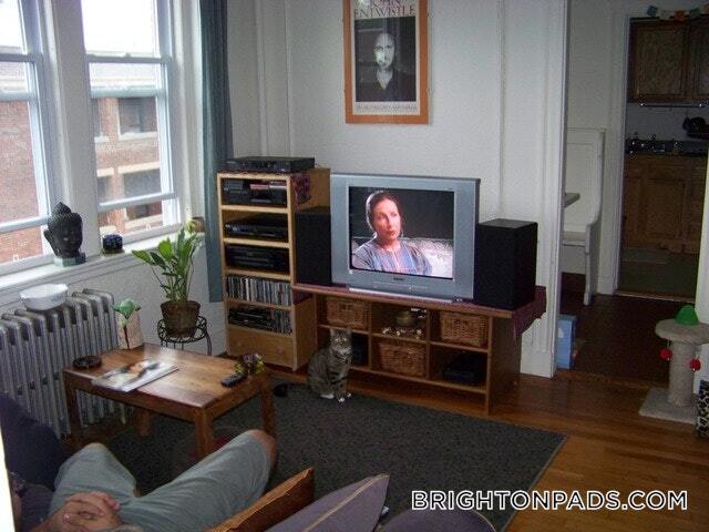 Building Photo - 1810 Commonwealth Ave