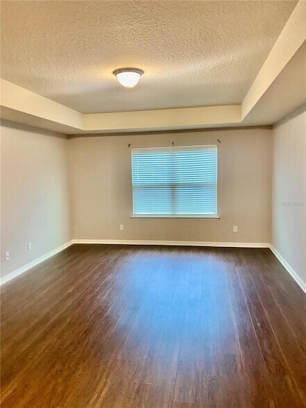 Building Photo - 14847 Golden Sunburst Ave