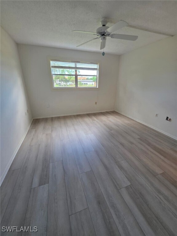 Building Photo - 160 Turtle Lake Ct