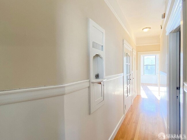 Building Photo - 527 Union St