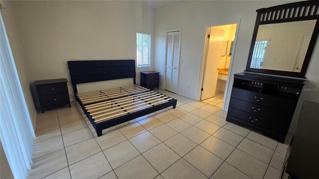 Building Photo - 4854 Kingston Cir