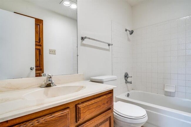 Building Photo - Charming 2 beds 2 baths in Mesquite!