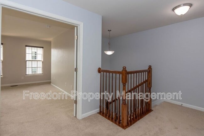 Building Photo - 17002 Beveridge Dr