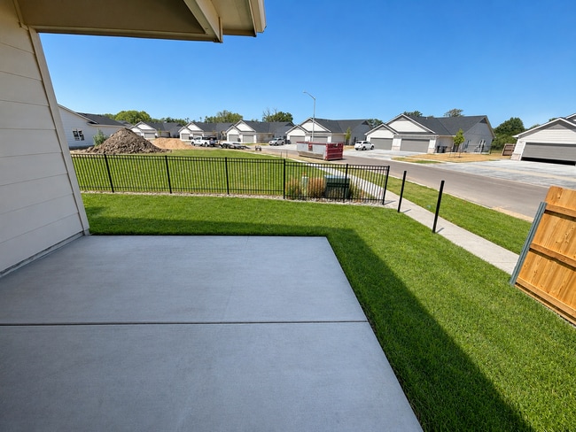 Building Photo - 803/05 Fox Ridge