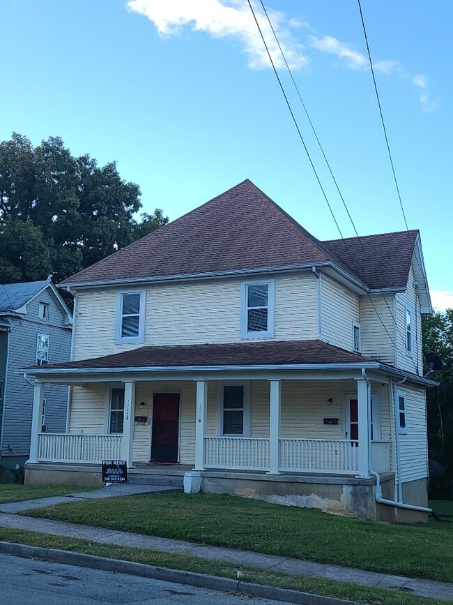 Building Photo - 1732 Hanover Ave NW