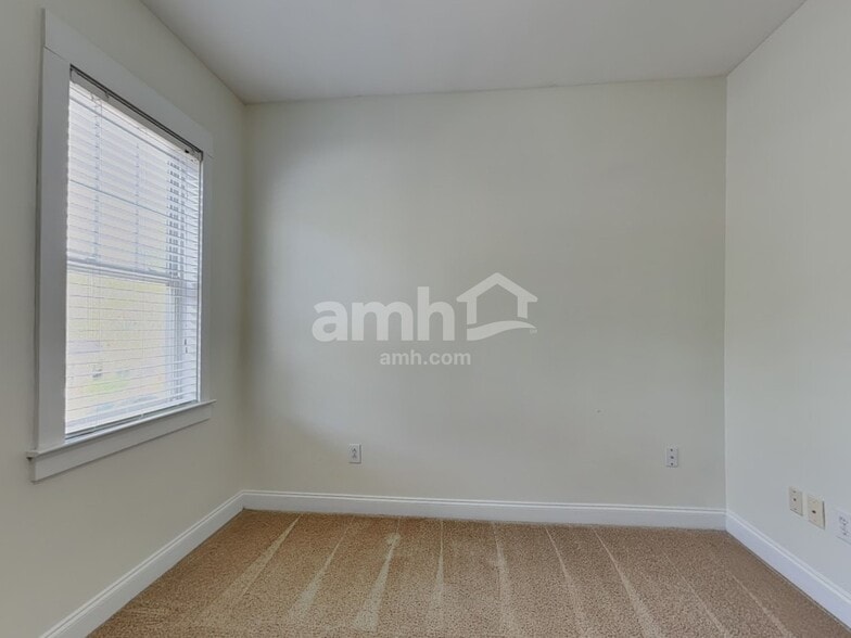 Building Photo - 10720 Cokesbury Ln