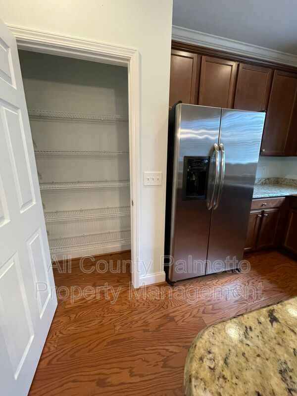 Building Photo - 4168 Veritas St