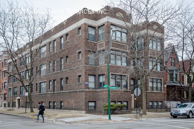 Building Photo - 5403 S Harper Ave