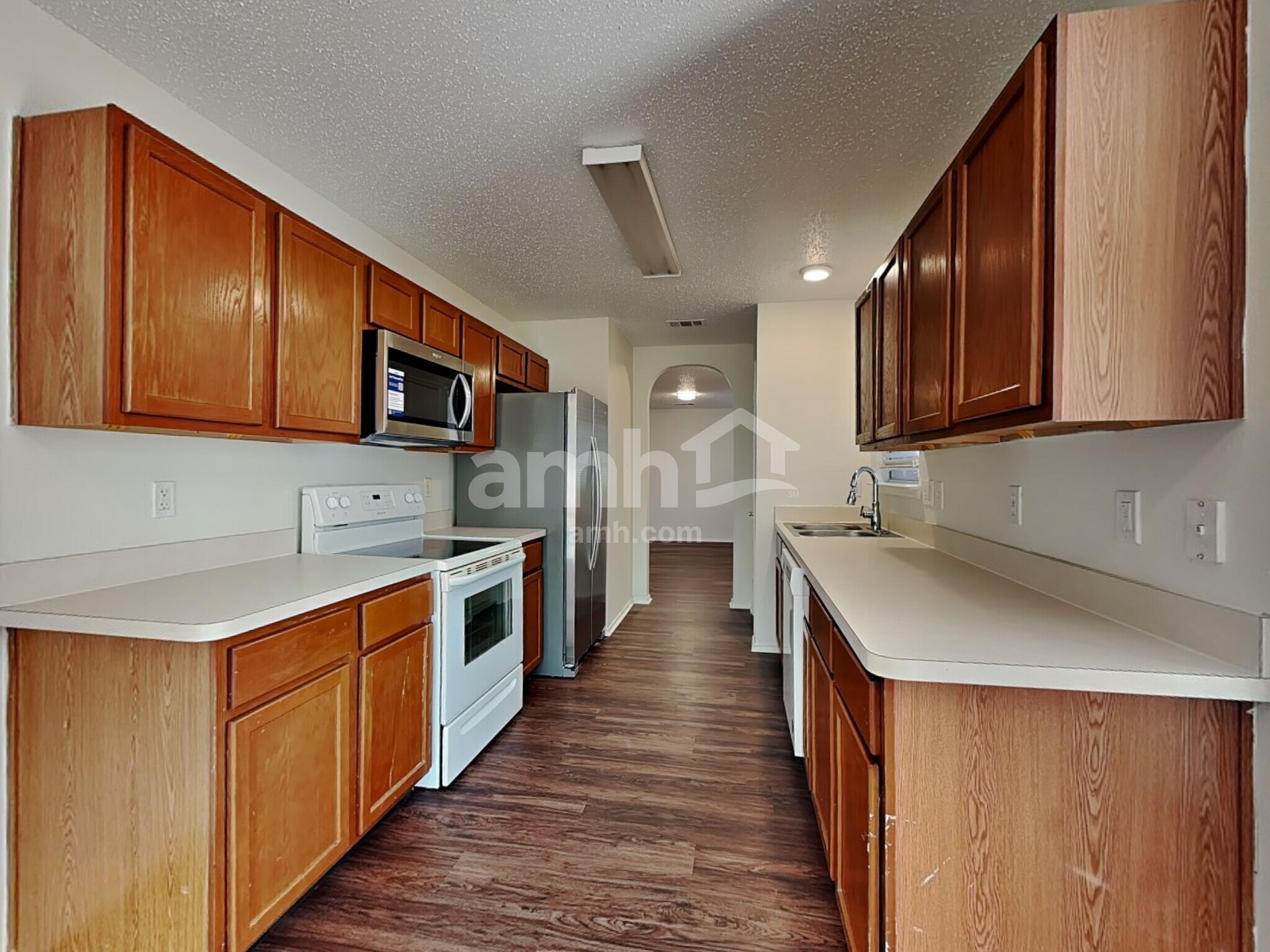 Building Photo - 717 Timber Trl