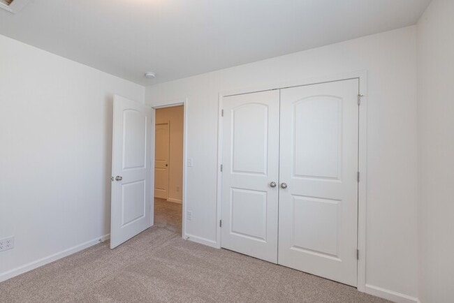 Building Photo - 4BD/2.5 House in the Stonebridge Fairways Community - AVAILABLE MAY 2026
