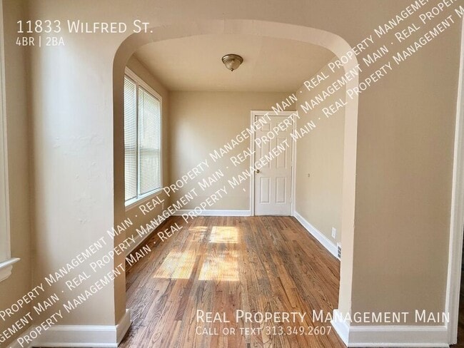 Building Photo - 11833 Wilfred St