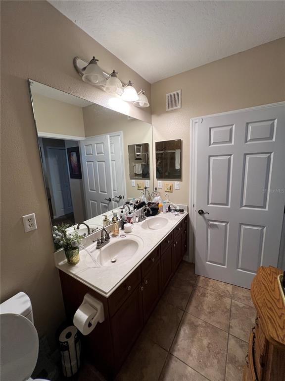 Building Photo - 11434 Jasper Kay Terrace