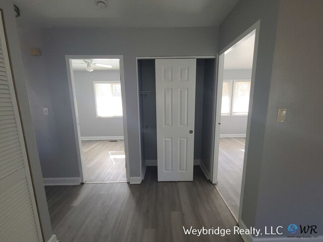 Building Photo - Charming 3-Bedroom Ranch with Private Yard & Garage in Northbrook/Colerain Township