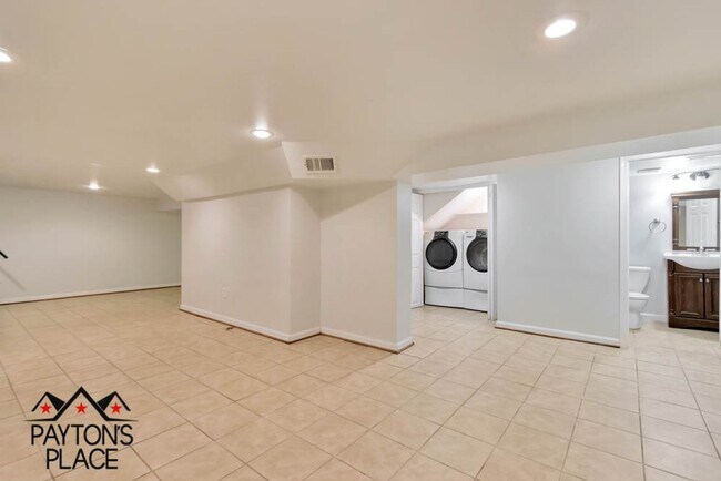 Building Photo - Beautifully Renovated in home in Historic Anacostia