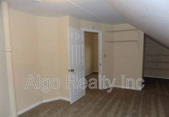 Building Photo - 3910 Emerson Ave N