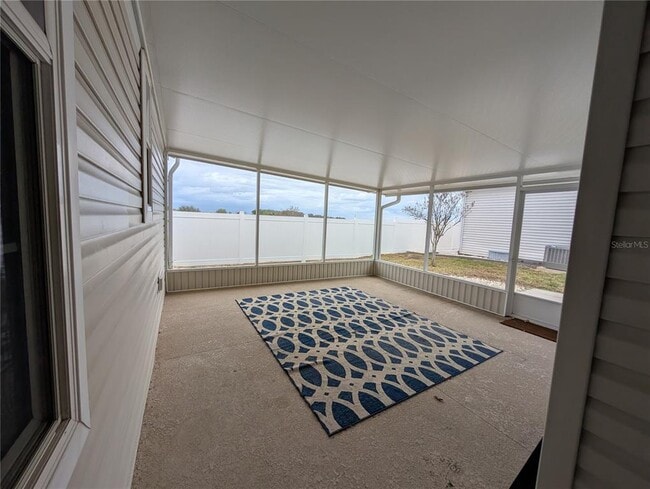 Building Photo - 9101 Fairway Loop