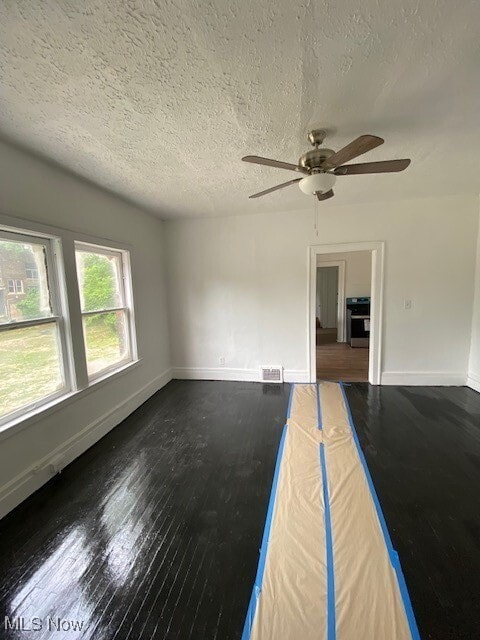 Building Photo - 13517 Woodworth Ave