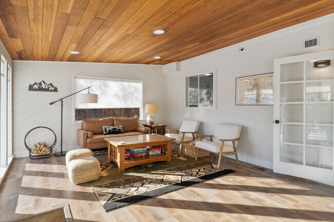 Building Photo - 4 Bedroom Home in SW Loveland