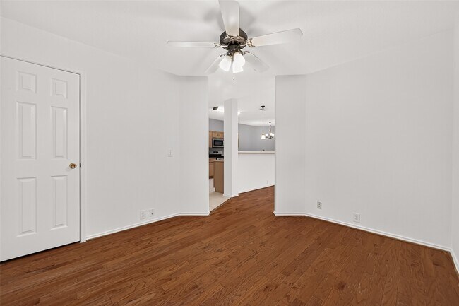 Building Photo - 6807 Lauderwick Ct