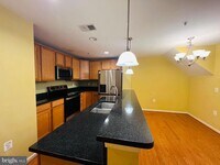Building Photo - 14235 St Germain Dr