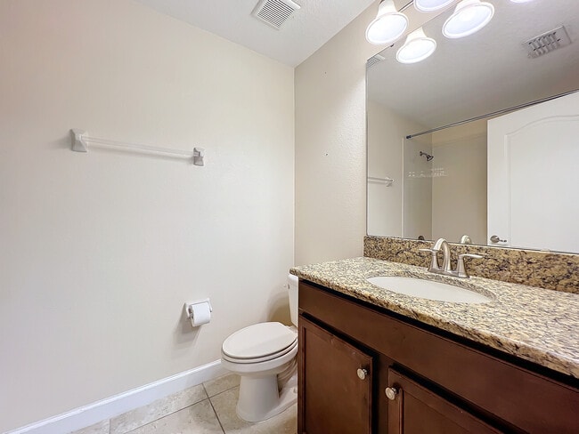 Building Photo - 15147 Driftwood Bend St