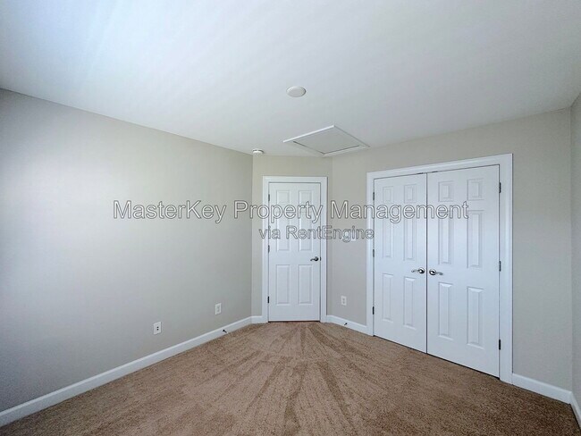 Building Photo - 701 Kirkeenan Cir