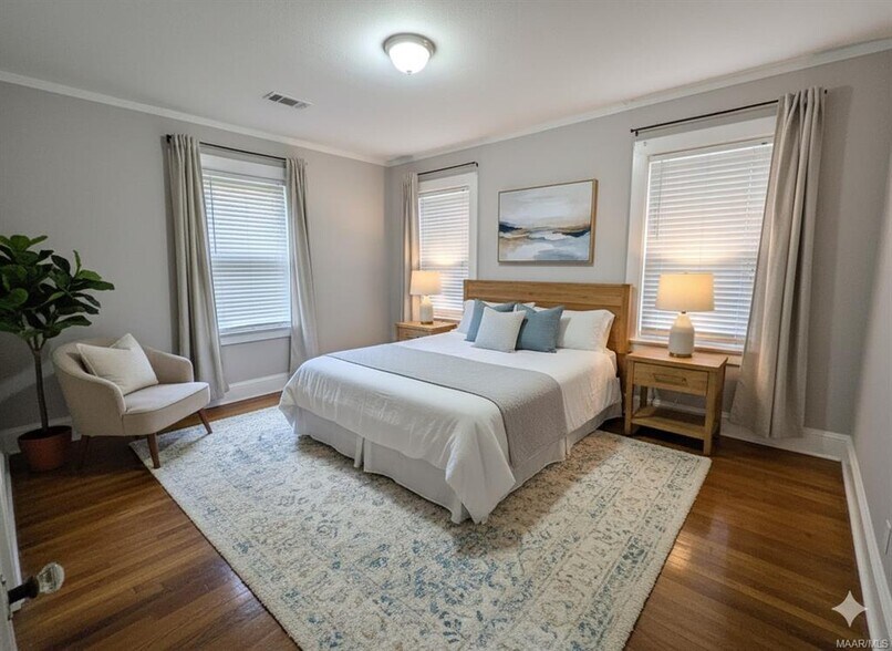 Building Photo - 3256 Montezuma Rd