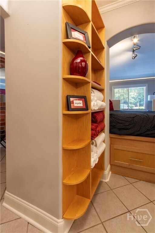 Building Photo - 760 E Campus Rd