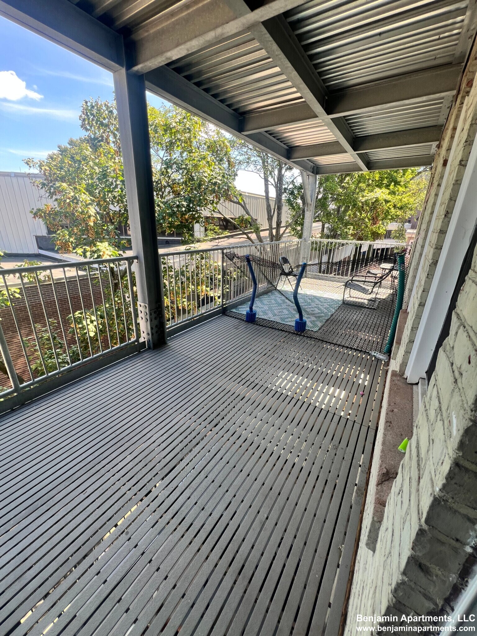 Building Photo - 11 Barrows St