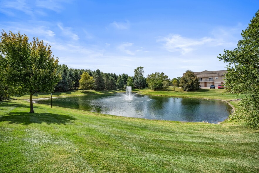 Building Photo - 17200 Addington Dr