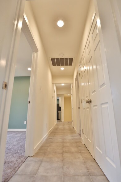 Hallway - 3203 Elgin St